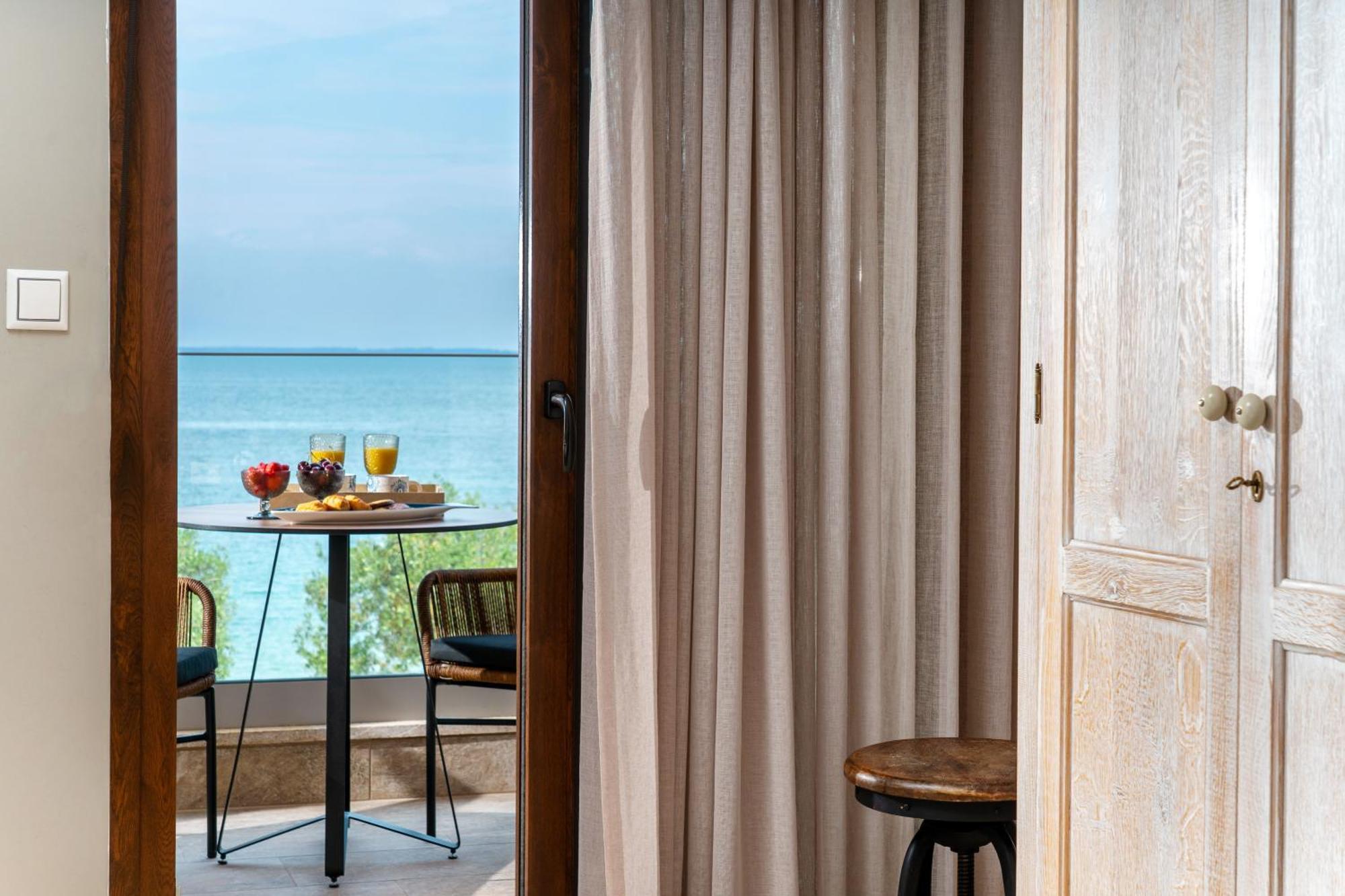Villa Teresa Luxury Suites Limenas  Exterior photo